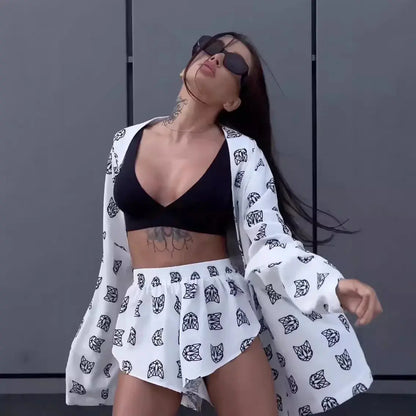 New loose long sleeve women's print casual commuter lace-up pajamas high-waisted shorts set Couture Cozy
