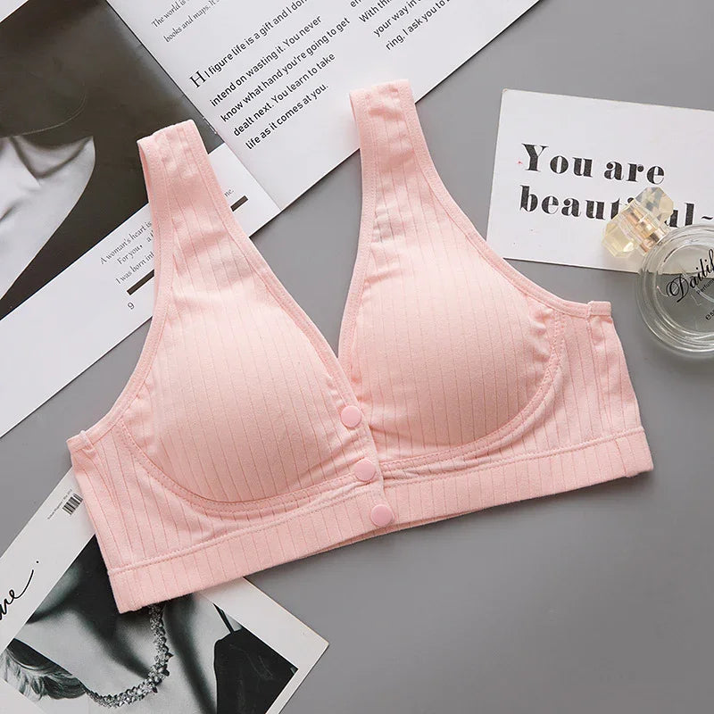 Soft pink wireless bra made from breathable ribbed fabric, designed for everyday comfort and support.